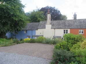 Property grounds - Cottage in the centre of Dulverton, gateway to Exmoor (Dulverton)