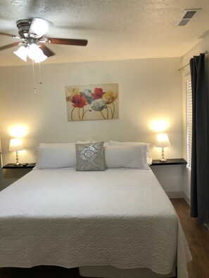 2 多间卧室、办公桌、熨斗/熨衣板、免费 WiFi