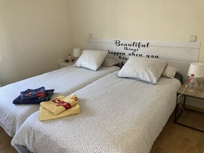 2 bedrooms