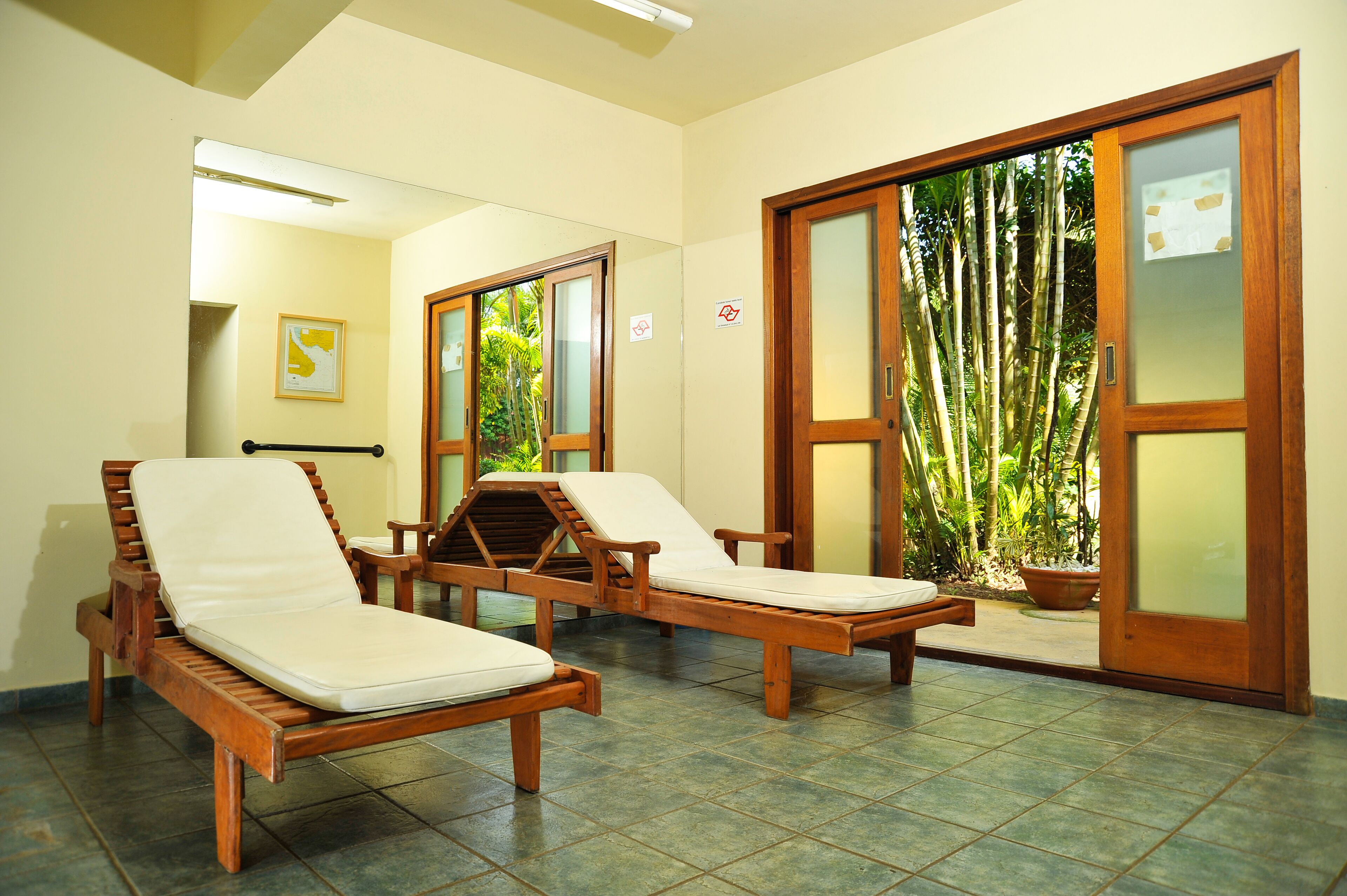 双人护理室、按摩服务