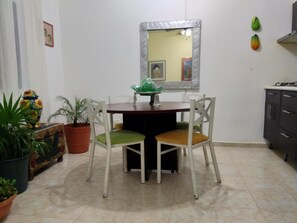 Dining - Apartment (CANCUN)