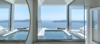 Kaleidoscope Imerovigli Suites