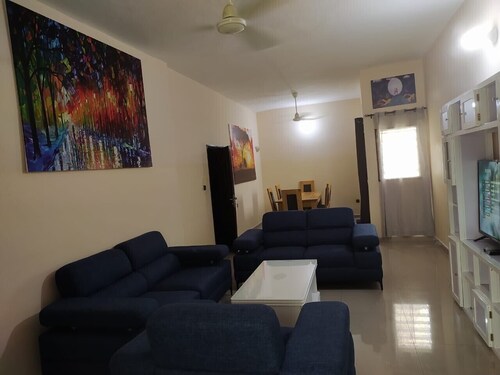 Beautiful luxury residence in Cotonou, less than 3 km from the airport and the ocean