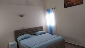 4 bedrooms, free WiFi