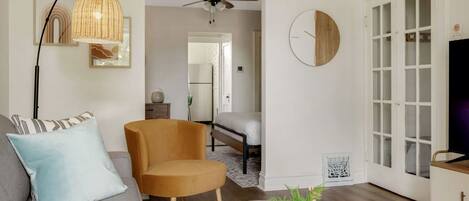 1 makuuhuone, työpöytä, silitysrauta/-lauta, ilmainen Wi-Fi