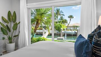 3 chambres, fer et planche à repasser, Wi-Fi gratuit, draps fournis