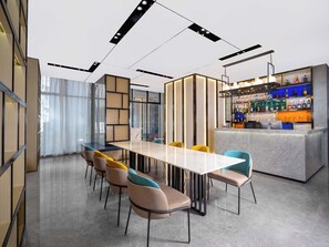 Área de estar no saguão