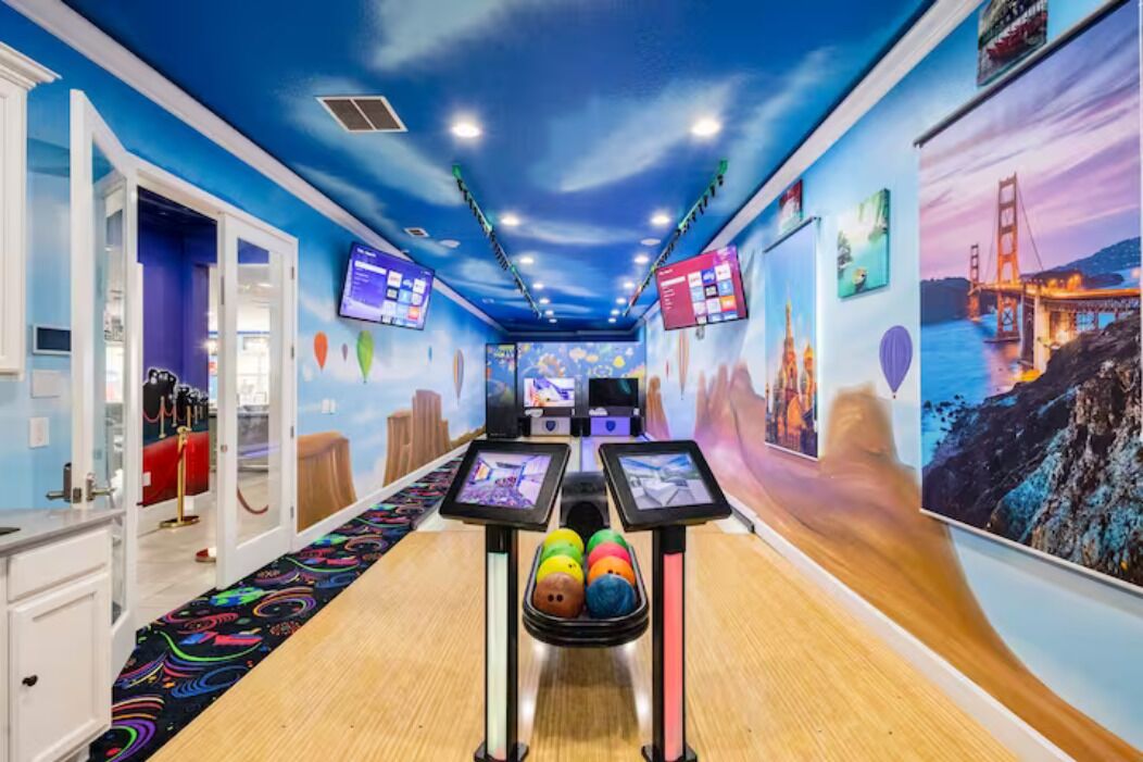 As Seen on TV: Wonderful World Bowling Villa