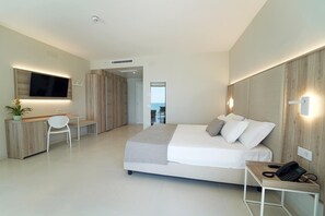 Double Room, Private Bathroom | Desk - Futura Club Eleamare (Ascea)