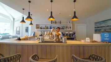 Bar (en el alojamiento)