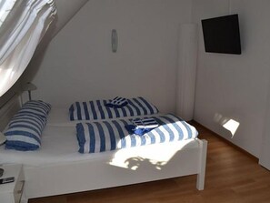 1 bedroom, iron/ironing board, WiFi - Ferienhaus Harmonie - In the most exposed location in Wyk, on the south beach. (Wyk auf Föhr)