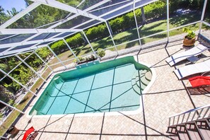 Beheizter Pool