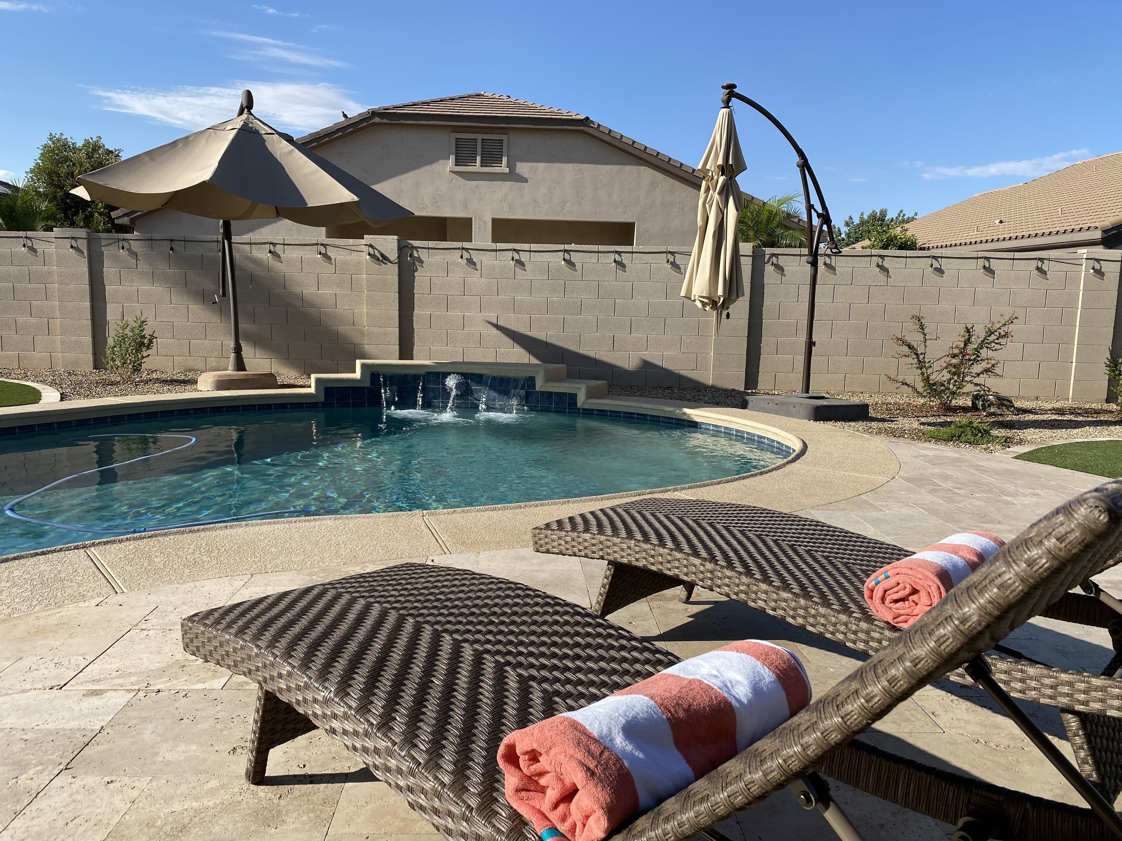 Luxurious desert home with pool and game rooms! ☀️