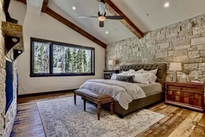 8 soveværelser, skrivebord, strygejern/strygebræt, gratis Wi-Fi