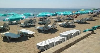 Apartment 300 m from the beach