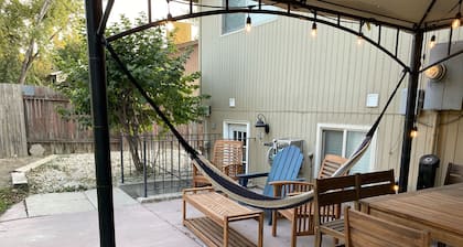Entire Modern Basement Apt in Sandy—1 min to I-15
