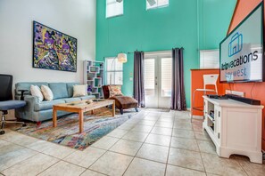 TV - Island Escape: Charming Condo Just Steps From Duval Street, Near Southernmost Point, Shared Pool! (Key West)