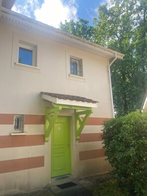 Extérieur