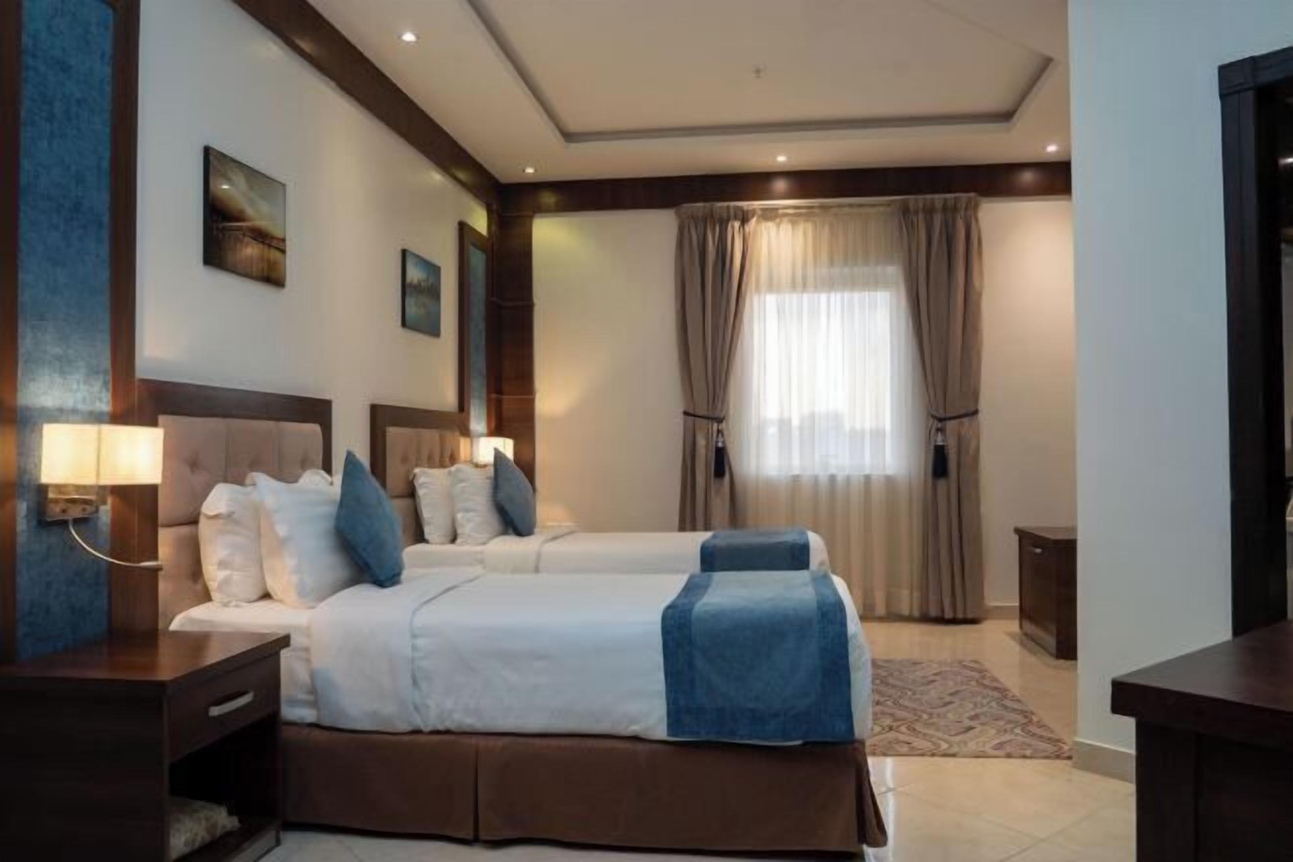 Premium bedding, in-room safe, blackout curtains, soundproofing