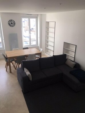 Fernseher