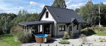 Przystań pod Witoszą – Private Holiday Home with Garden & Covered Terrace