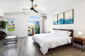 3 bedrooms, iron/ironing board, free WiFi, bed sheets - Desert Princess – Stylish Pool Home on Golf Course with Mountain Views & Game Room (Cathedral City)