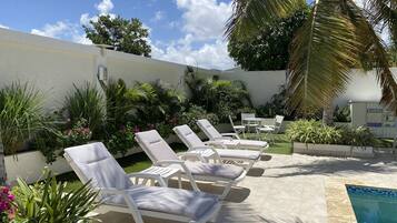 Villa | Piscina | Una piscina cubierta