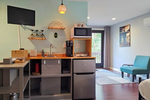 Freshly Renovated Raleigh Home Near Downtown!