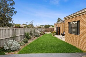 Terrace/patio - Corymbia- Barwon Heads Beach- Great for 2 families (Barwon Heads)