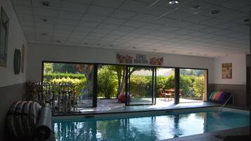 Piscine couverte, piscine chauffée