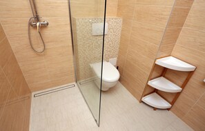 Shower - Cozy apartment in Split with WiFi (Split)