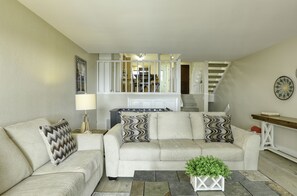 Smart TV, fireplace, foosball - Ocean View Escape - 103 Pismo Shores with Ocean & Pool views (Pismo Beach)