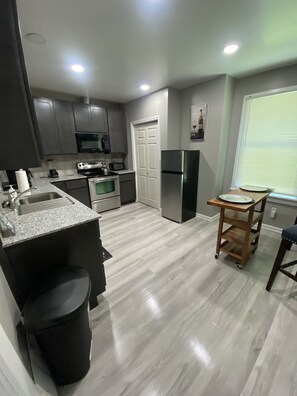 Fridge, microwave, oven, stovetop - Cheerful 2BR Close to SLU University w/RV Parking (St. Louis)