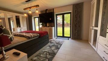 3 Schlafzimmer, kostenloses WLAN, Bettwäsche, Rollstuhlgeeignet