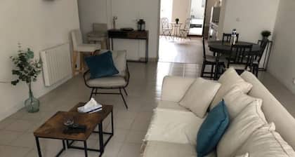 T3 of 82m2 with garden located in the heart of the village