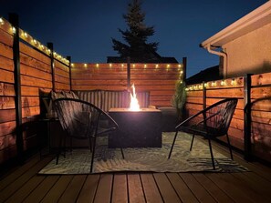 Terrace/patio - Executive 4 Bedroom Home in Bridgewater Forest *RARE FIND* (Winnipeg)