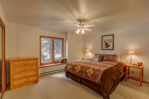 4 Schlafzimmer, Bügeleisen/Bügelbrett, WLAN, Bettwäsche