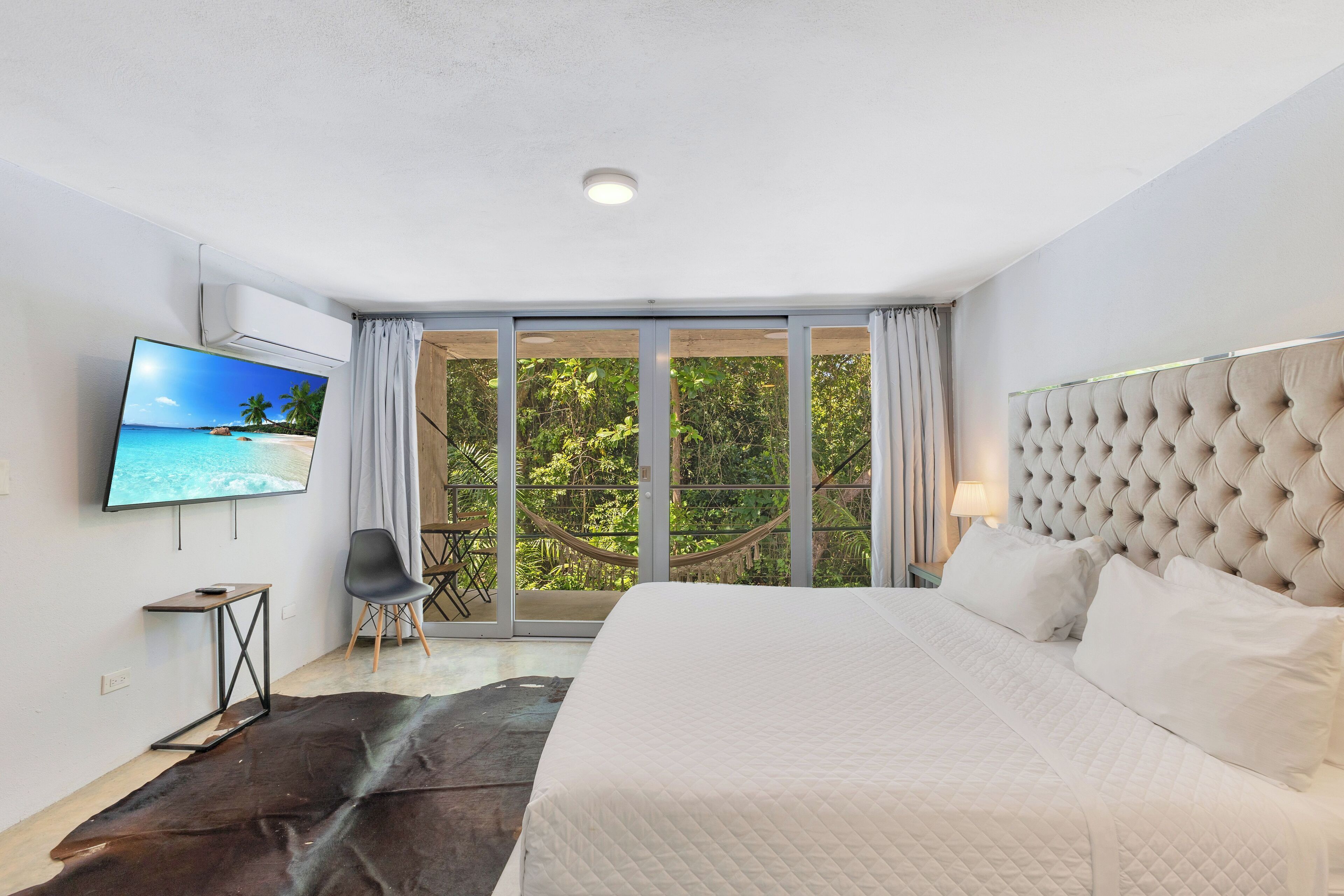 basic room | 1 bedroom, iron/ironing board, free wifi, bed sheets