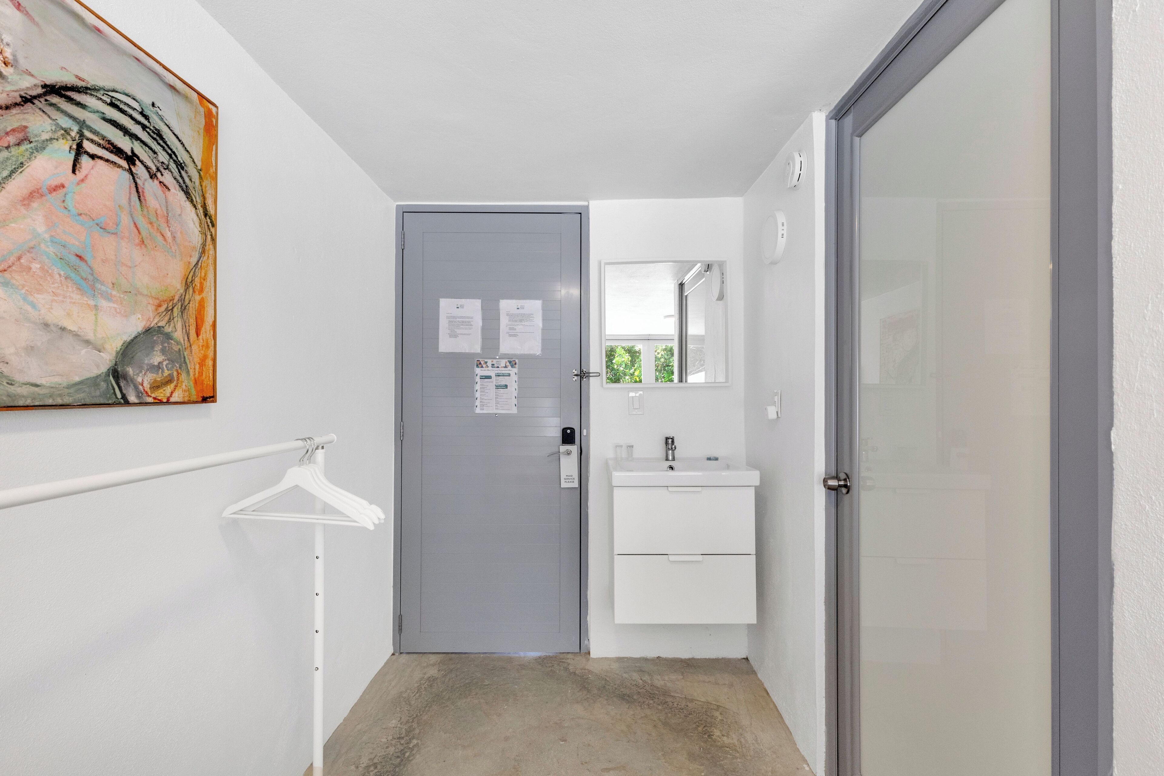 deluxe room | 1 bedroom, iron/ironing board, free wifi, bed sheets