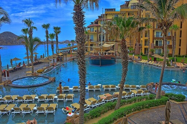 حمّام سباحة خارجي، حمّام سباحة مُدفَّأ