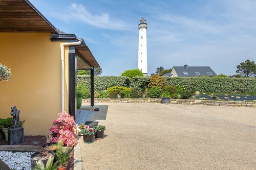 Le Phare de Trézien - Proche plage