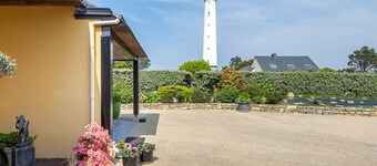 Le Phare de Trézien - Proche plage