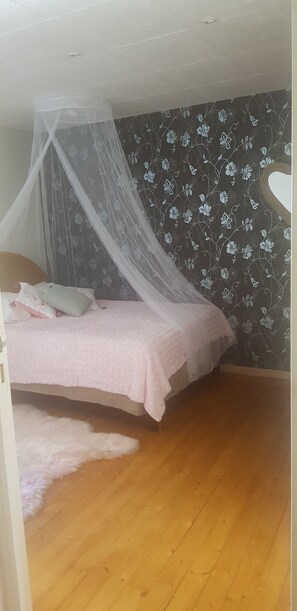 4 habitaciones y wifi 