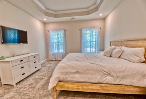 3 camere, una scrivania, Wi-Fi gratuito