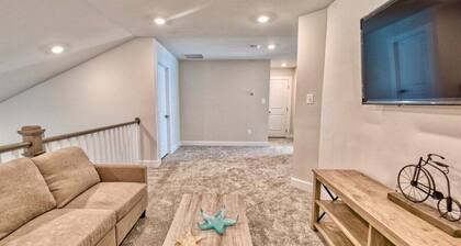 Coastal Club * 3BR Townhouse, Sleeps 9
