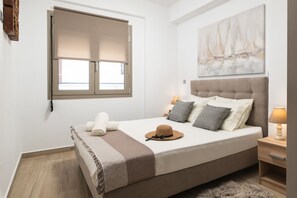 1 chambre, coffres-forts dans les chambres, fer et planche à repasser