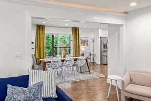 TV, fireplace, offices