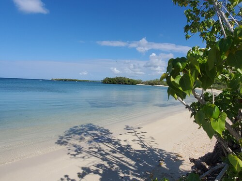 Walk to Playa Santa, BBQ, Billiard, Pet Friendly Fully AC