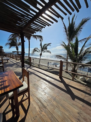 Terrace/patio - Hotel Las Cabañas de Antica (Los Organos)