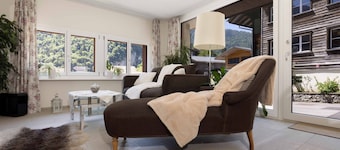 Bärghäsli in the BEO as a base in the winter sports area